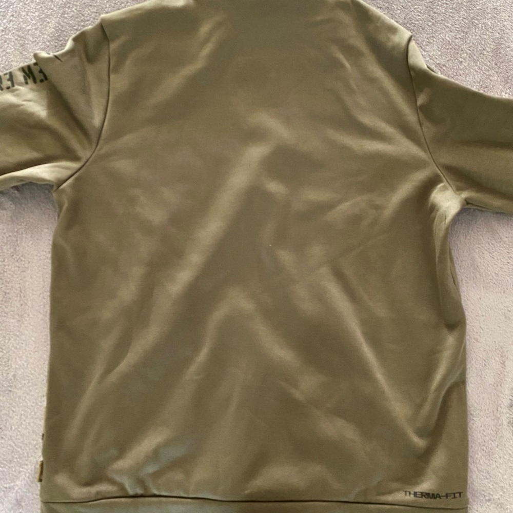 Patriots Salute to Service hooded sweatshirt - Picture 7 of 7